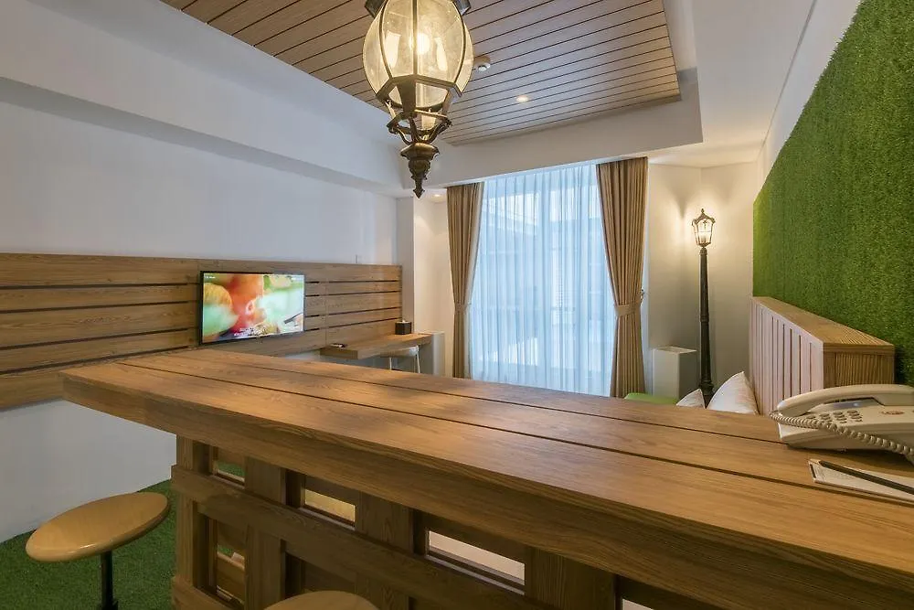 Yan's House Hotel Kuta Lombok