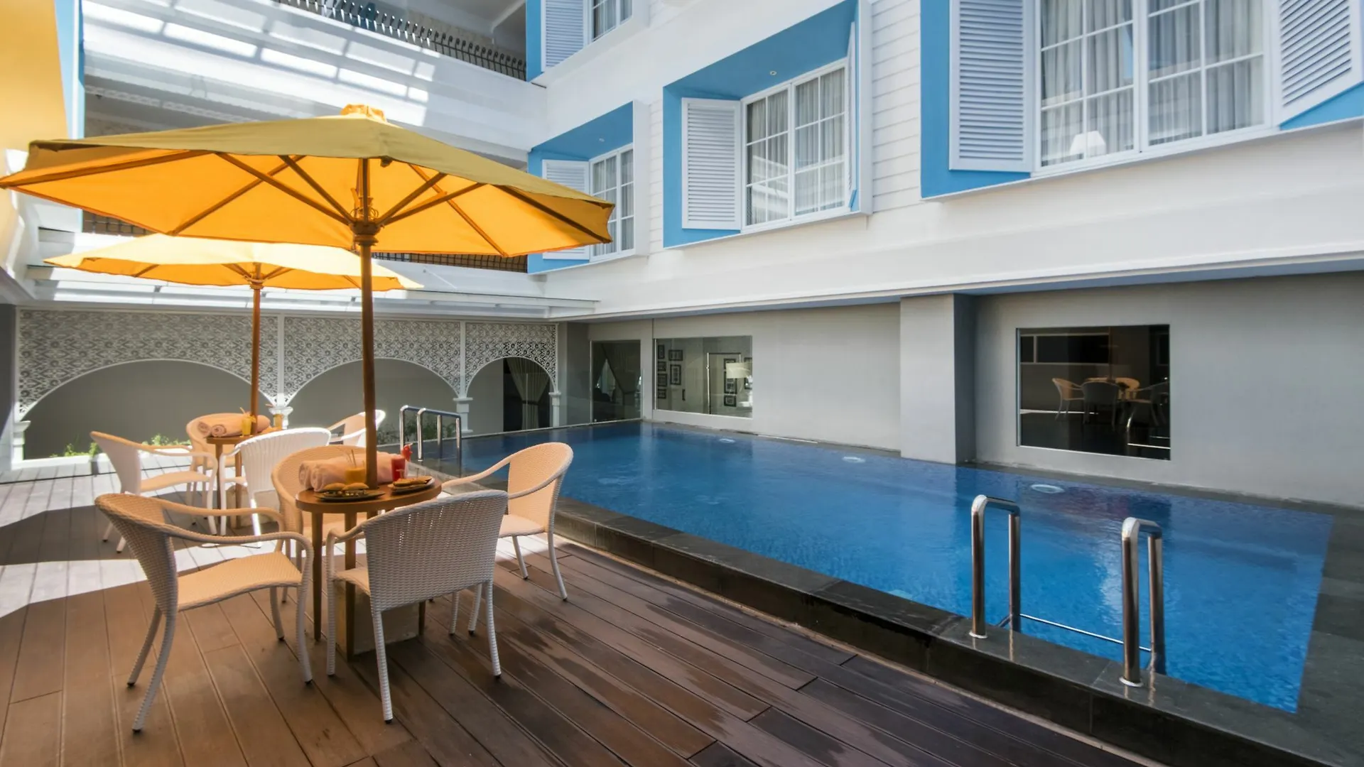 Yan's House Hotel Kuta Lombok